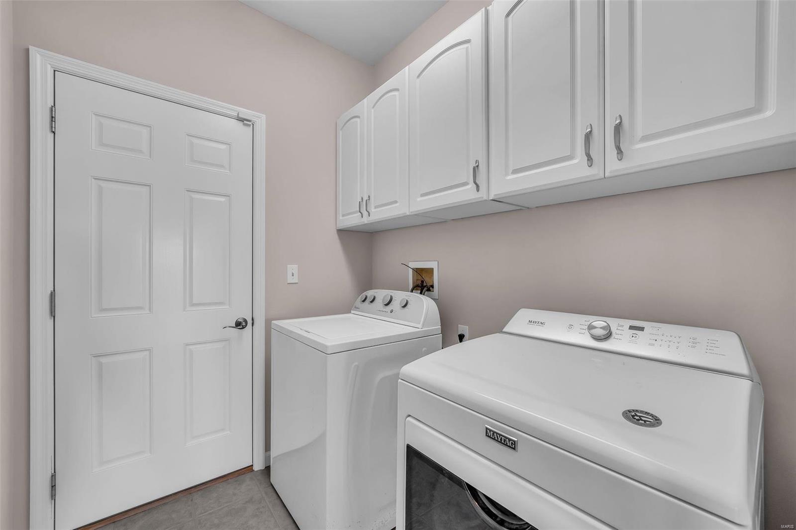 St Peters, Missouri 63376, United States, 3 Bedrooms Bedrooms, ,3 BathroomsBathrooms,Residential,Pending,16683