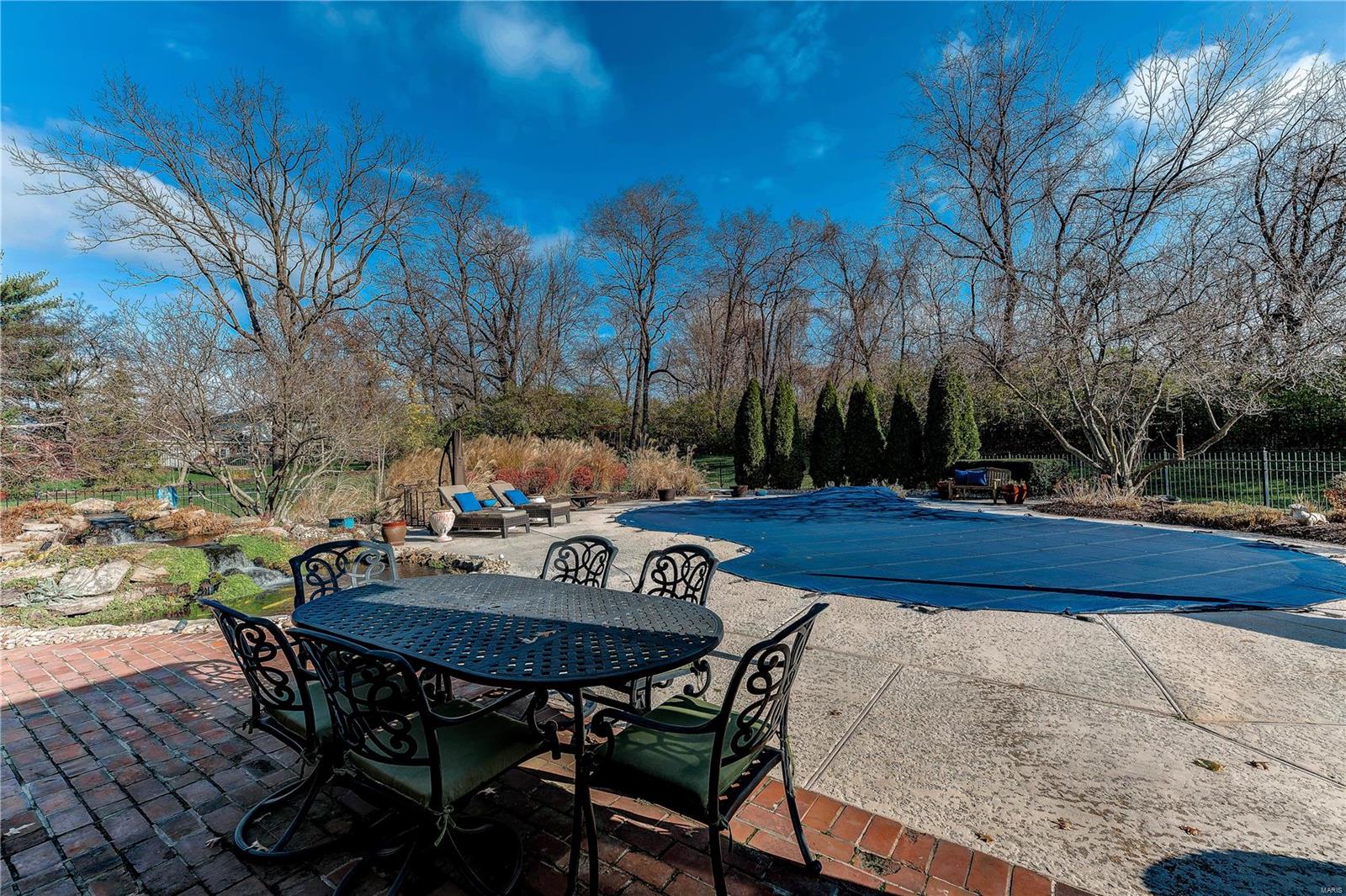 Essex Point - Residential