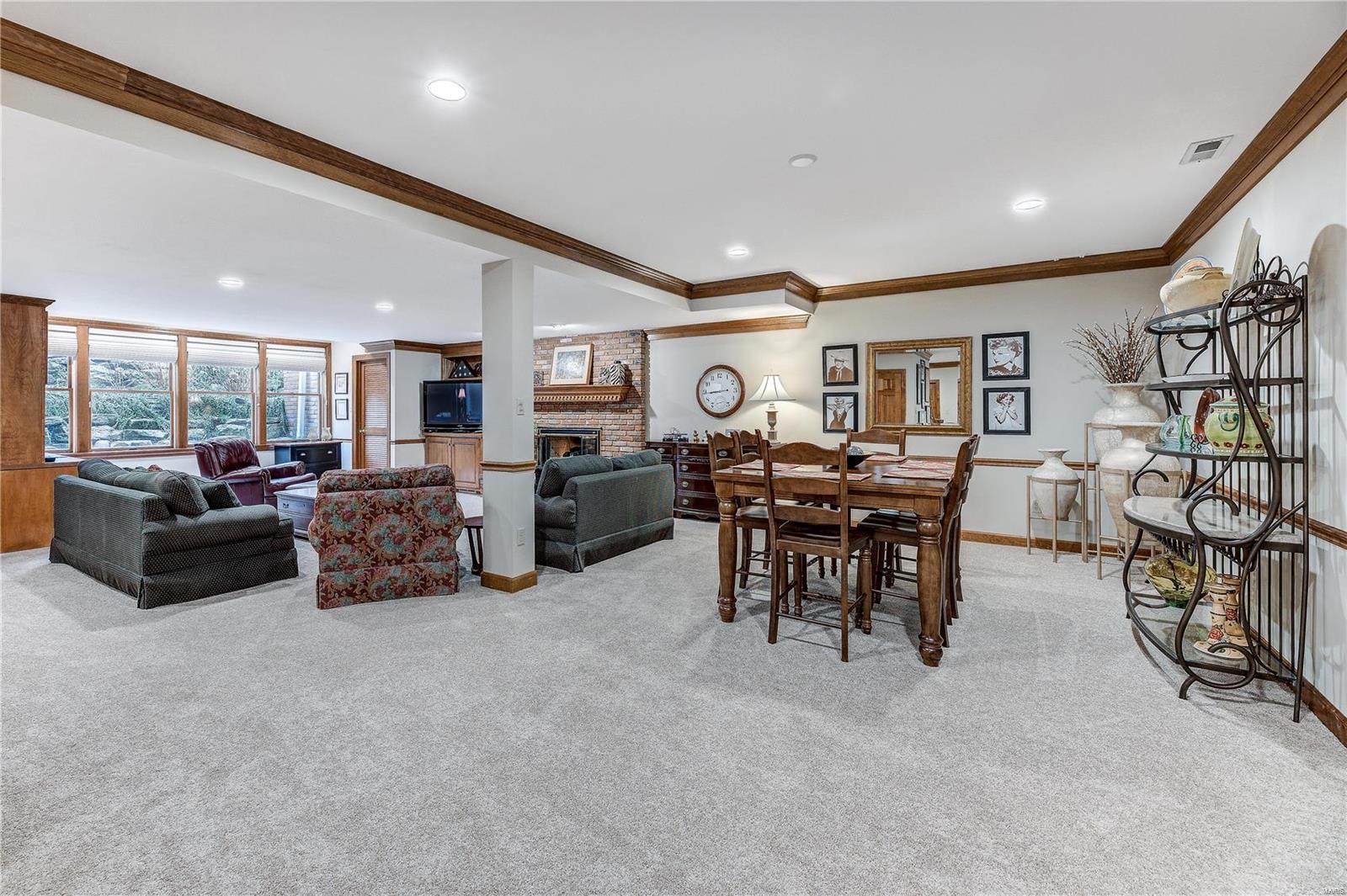 Essex Point - Residential