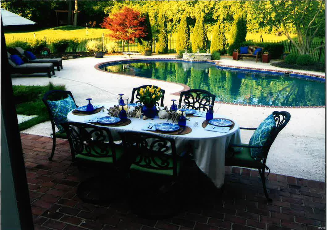 Essex Point - Residential