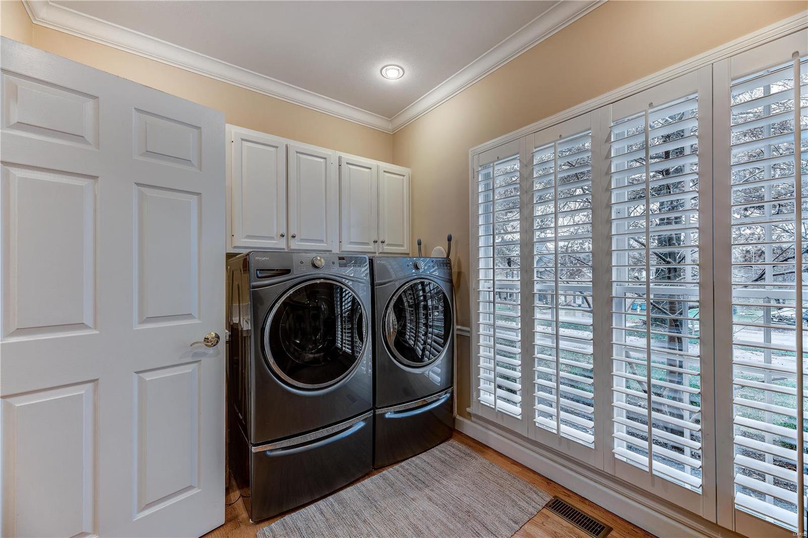 Essex Point - Residential