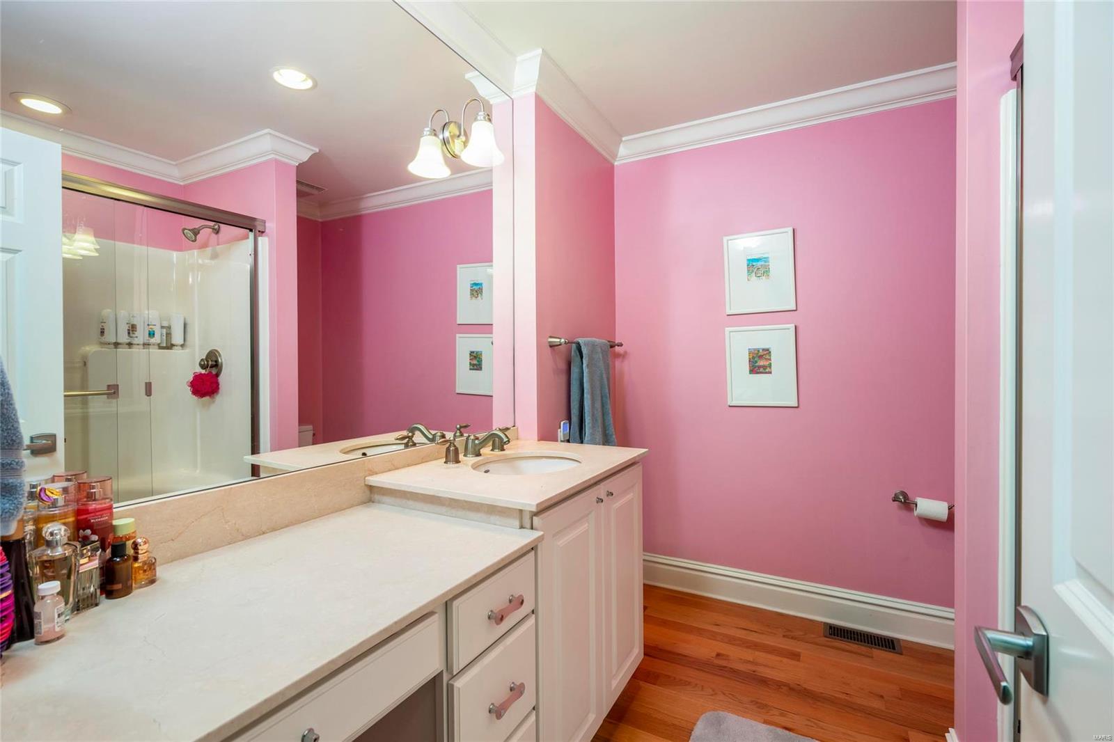 Ladue Estates Units 3 - Residential