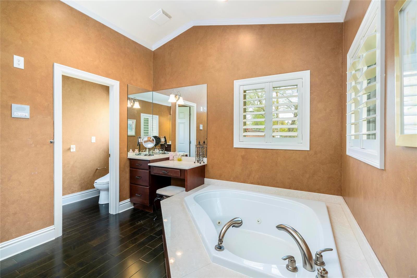 Ladue Estates Units 3 - Residential