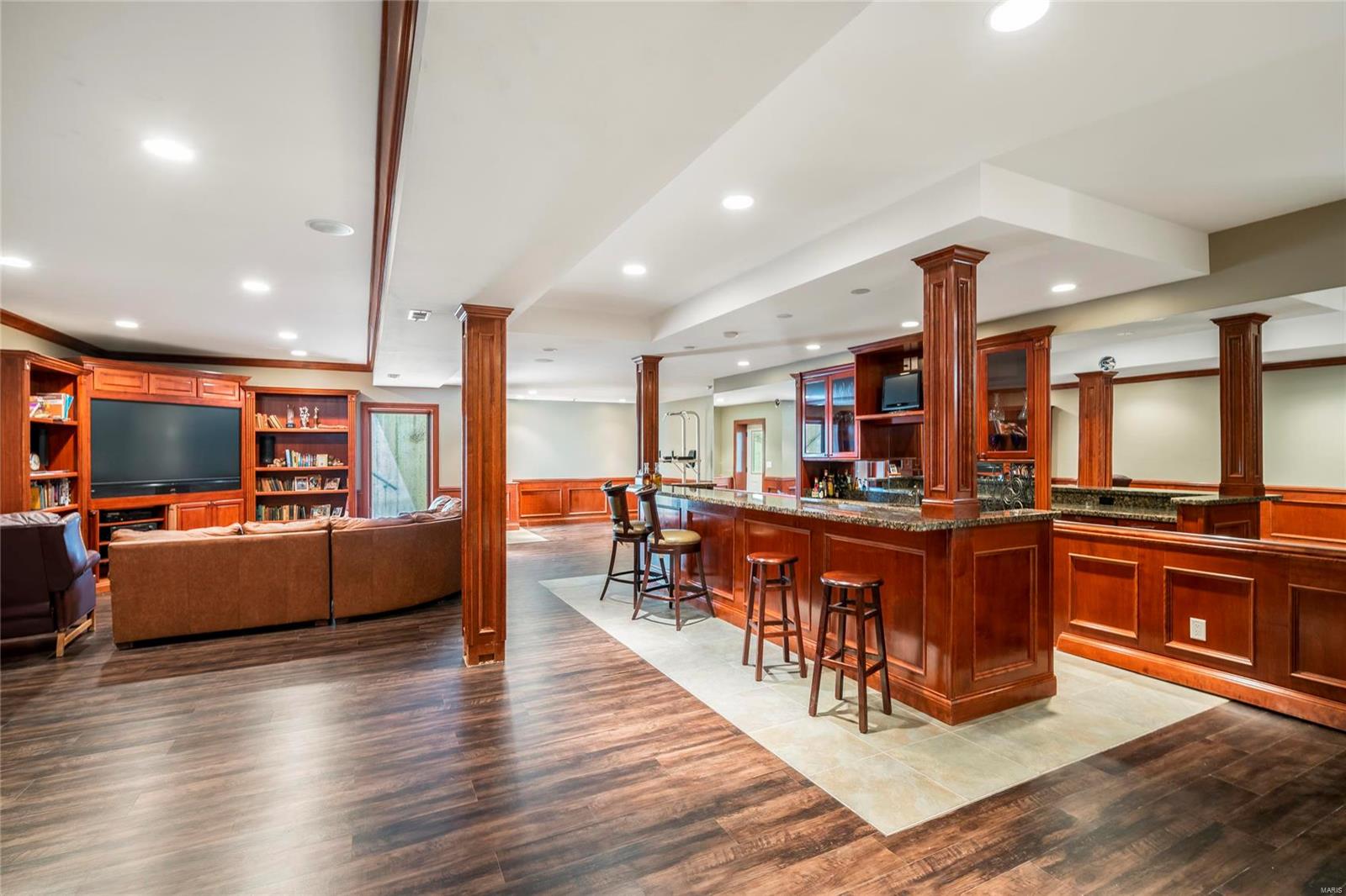 Ladue Estates Units 3 - Residential