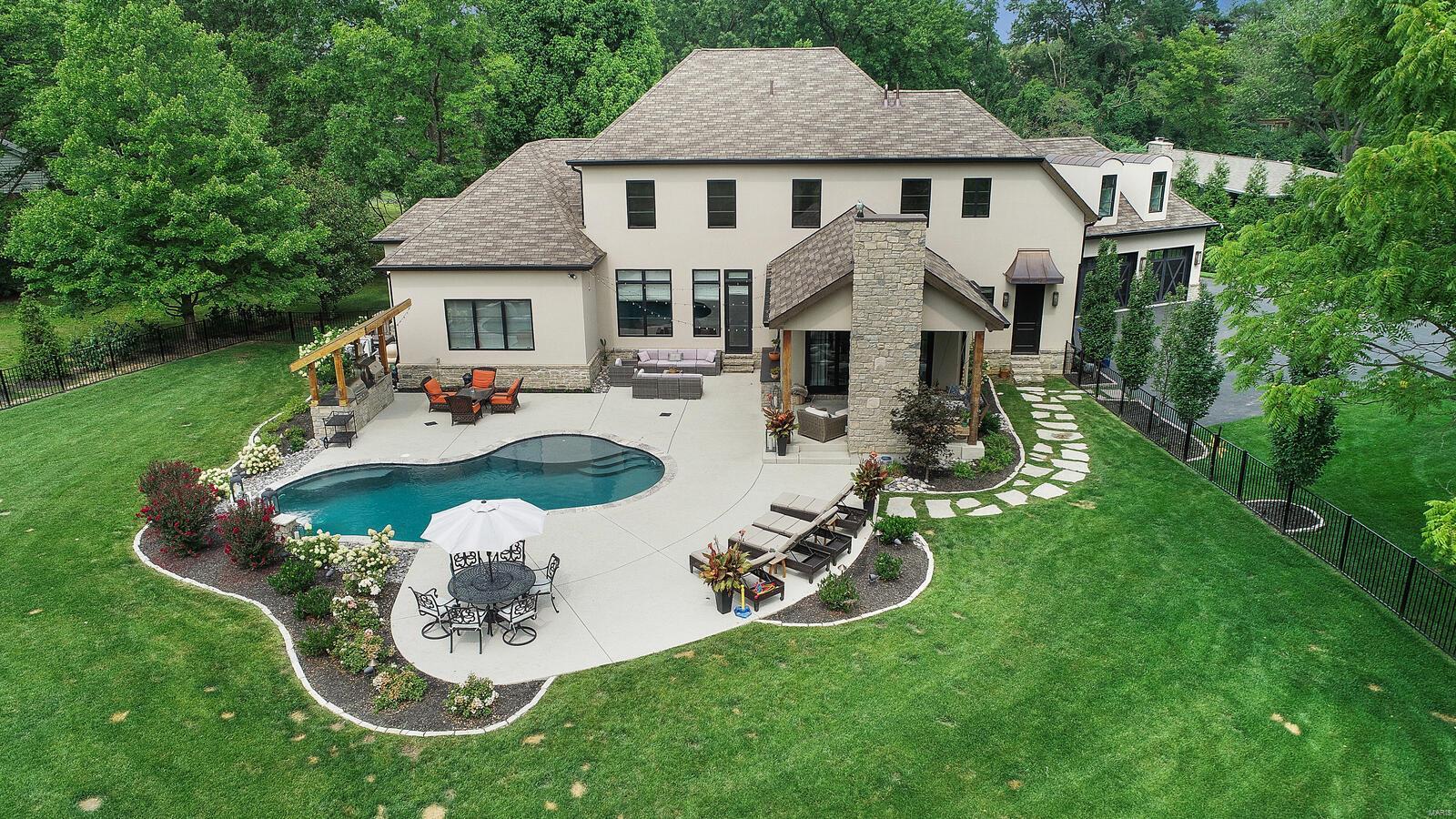 Terrace Gardens 2 - Residential