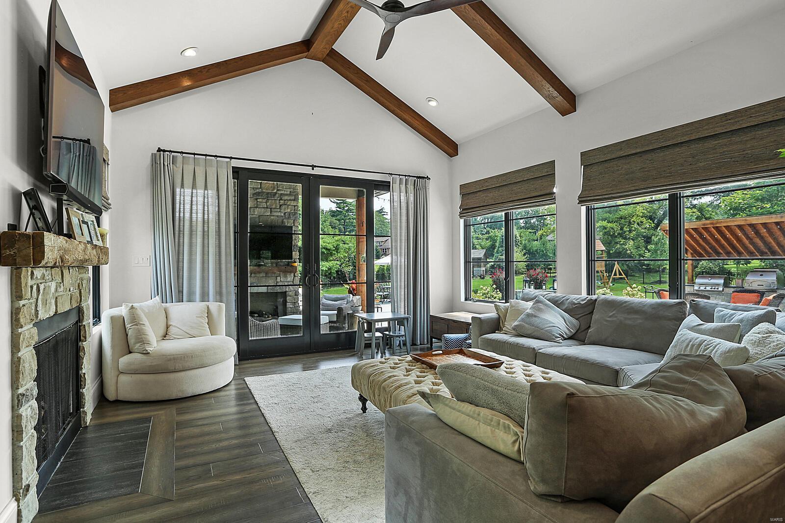 Terrace Gardens 2 - Residential