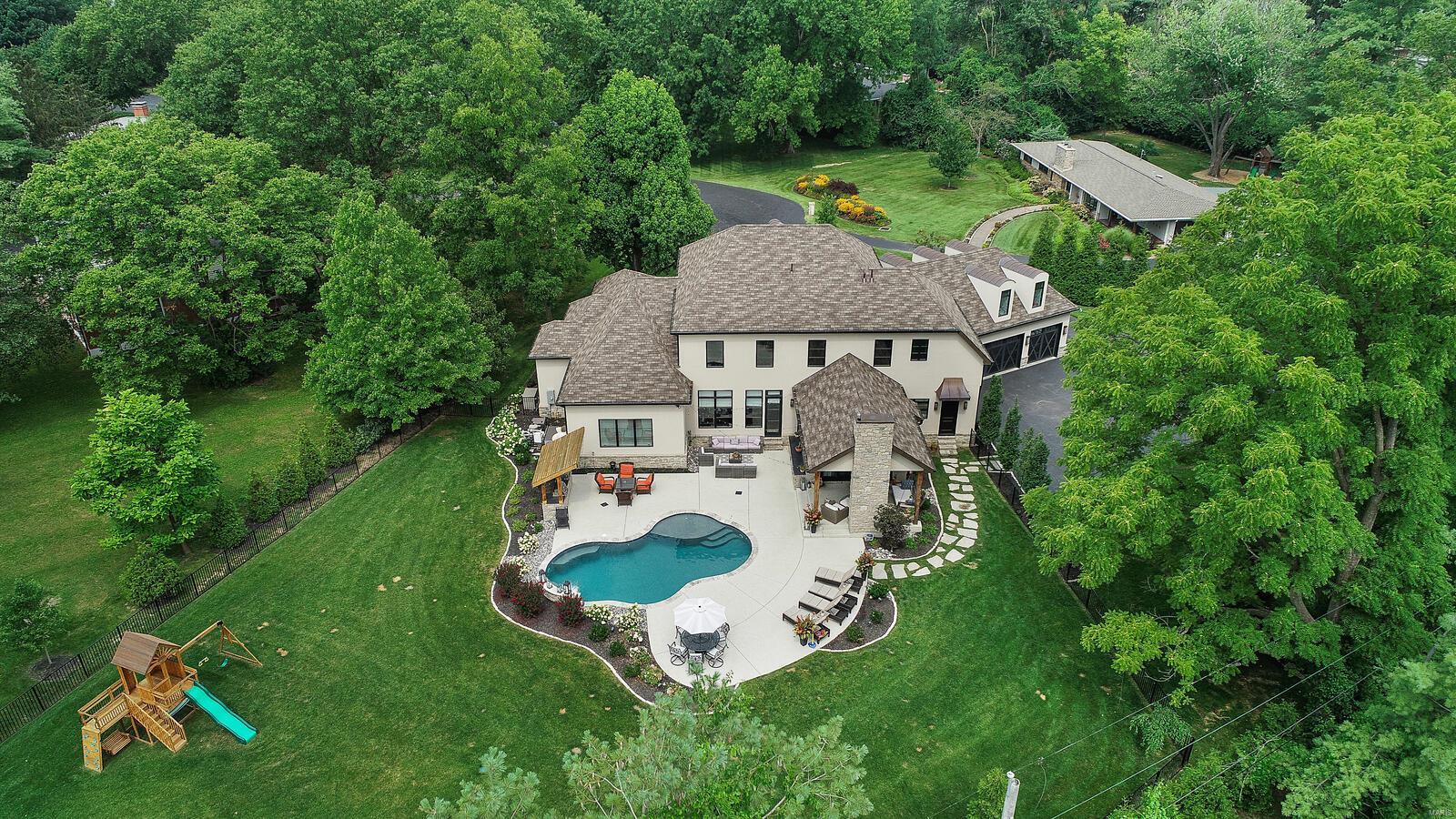 Terrace Gardens 2 - Residential