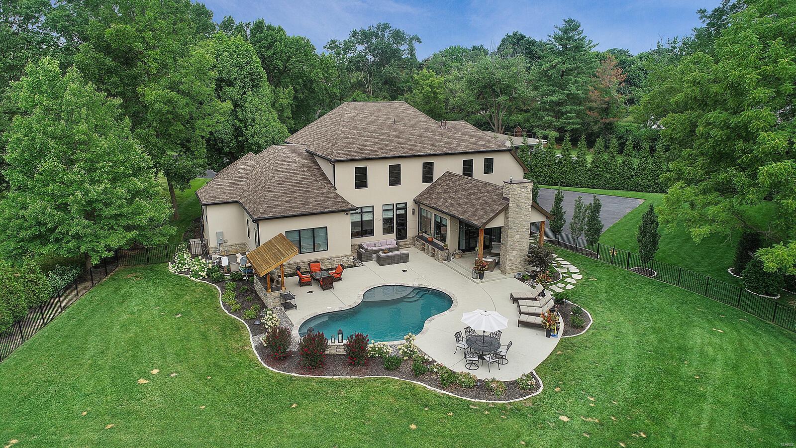 Terrace Gardens 2 - Residential