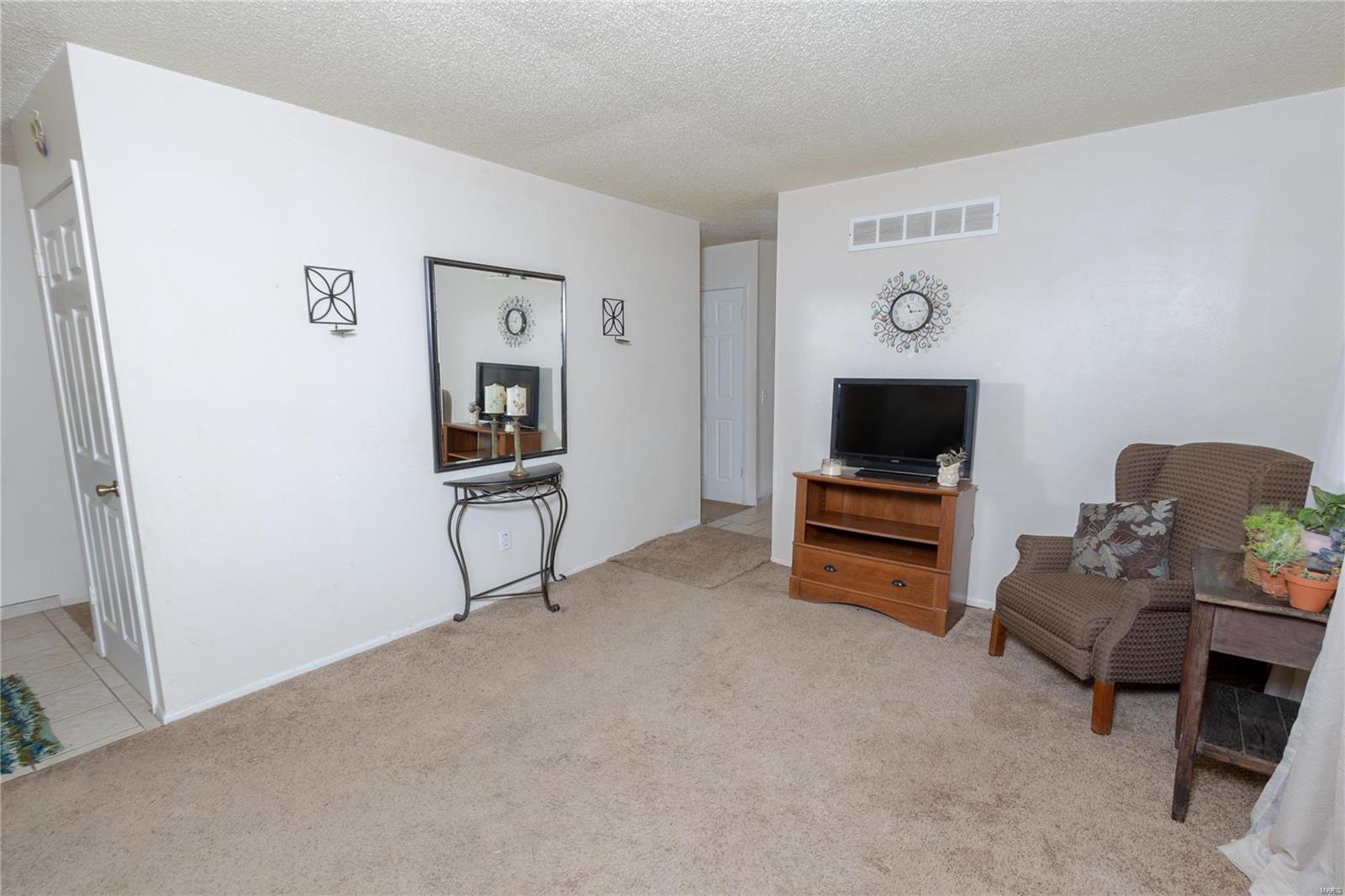 Woodside 19 - Residential