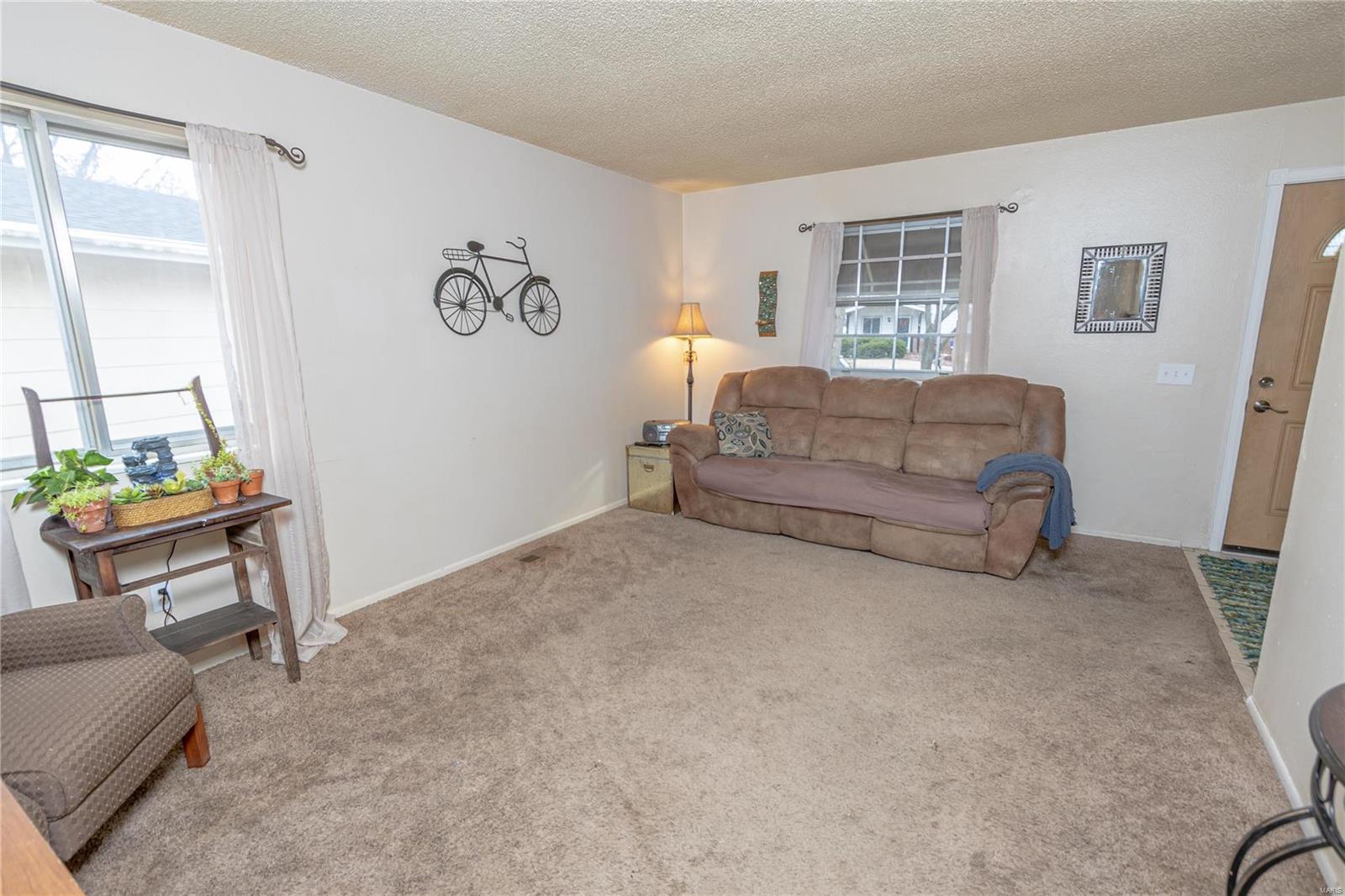 Woodside 19 - Residential