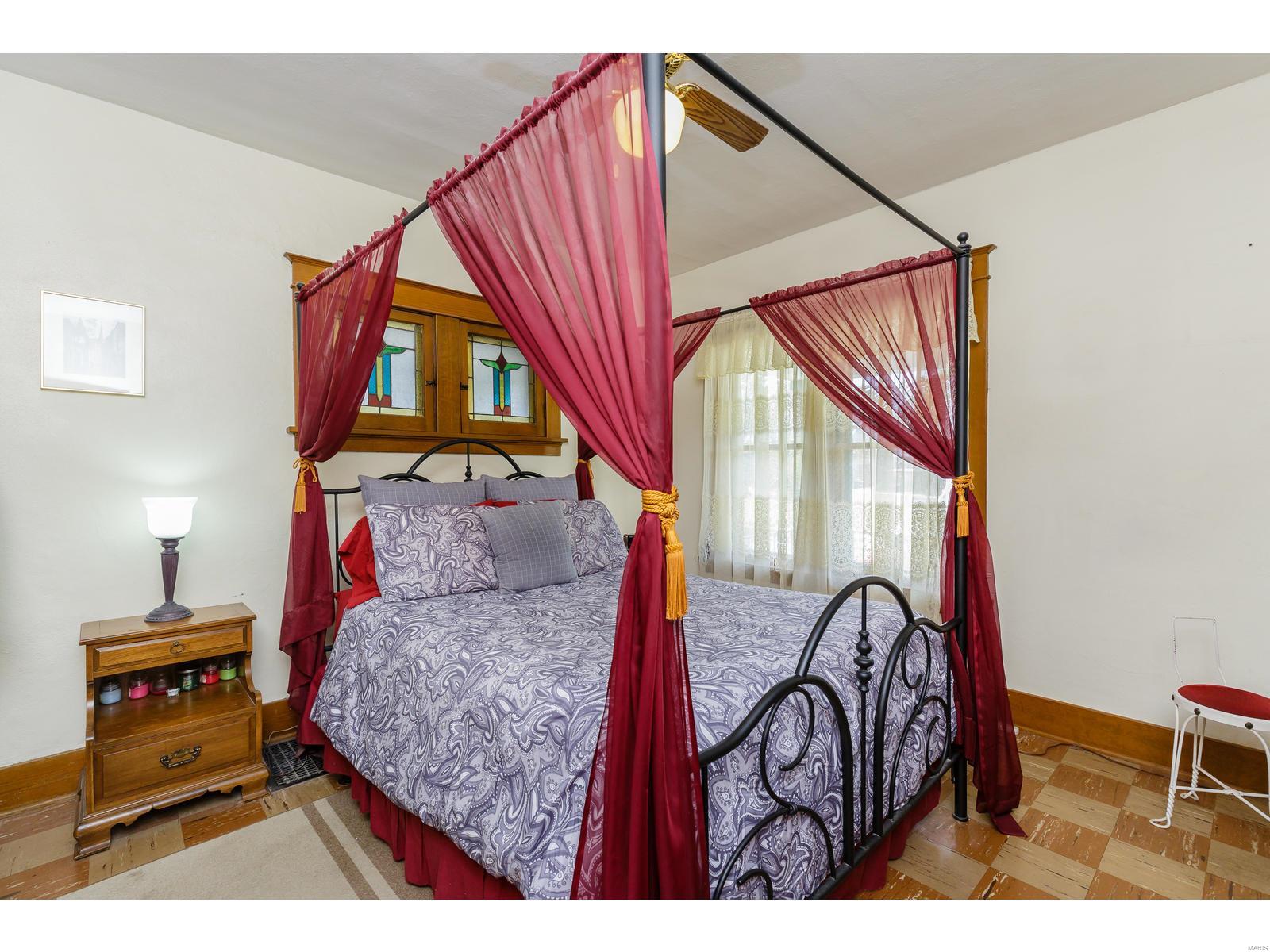 Columbia Macklind Heights Add - Residential