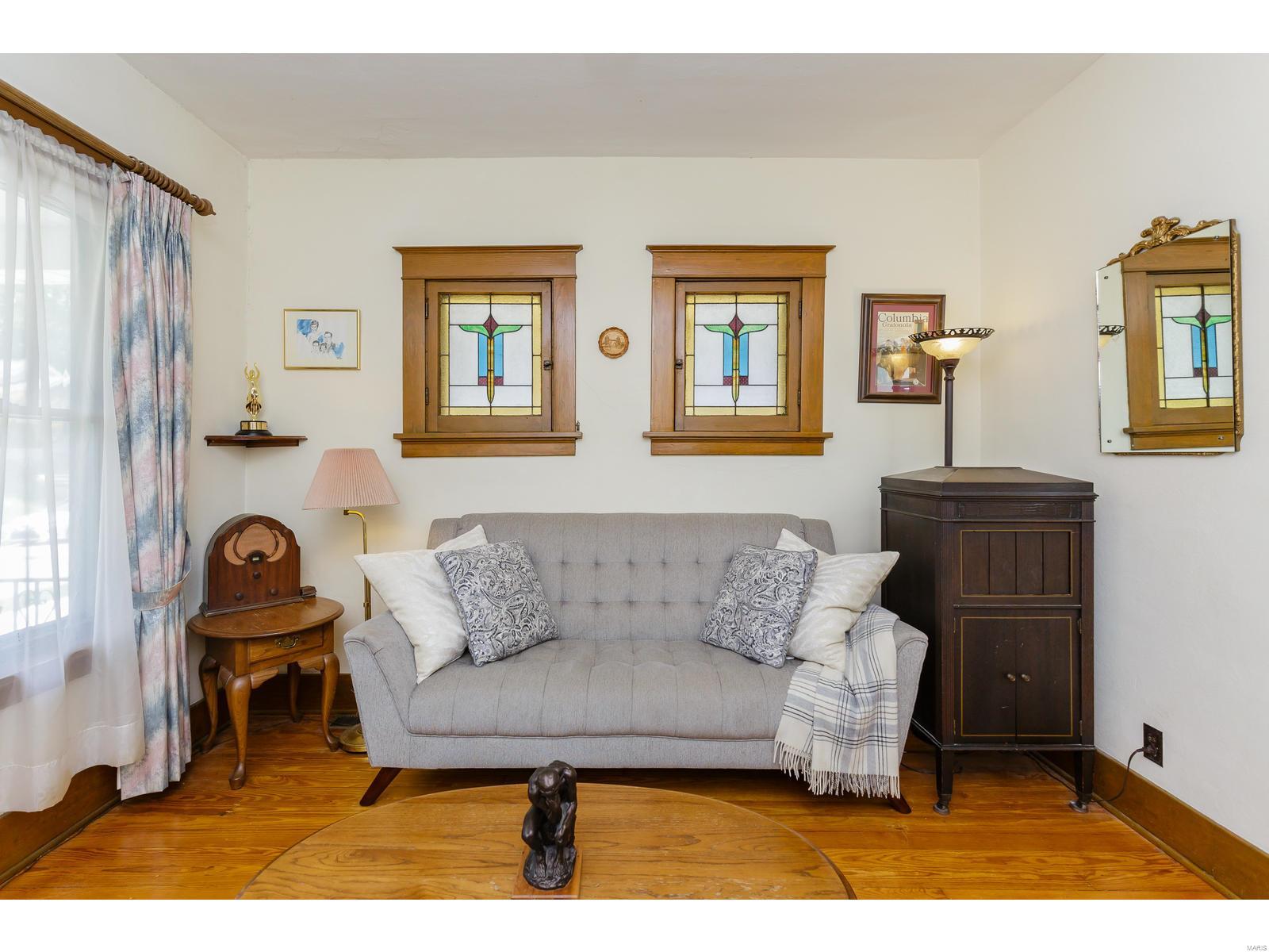 Columbia Macklind Heights Add - Residential