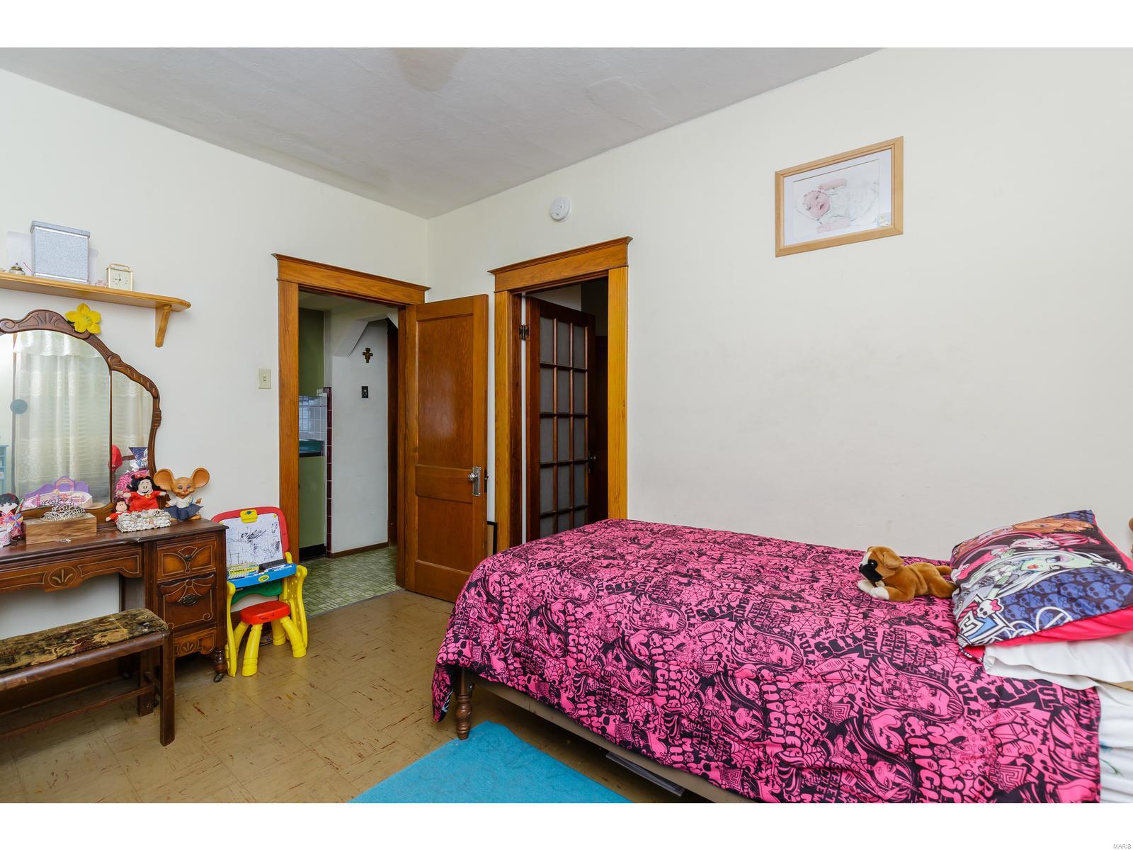 Columbia Macklind Heights Add - Residential