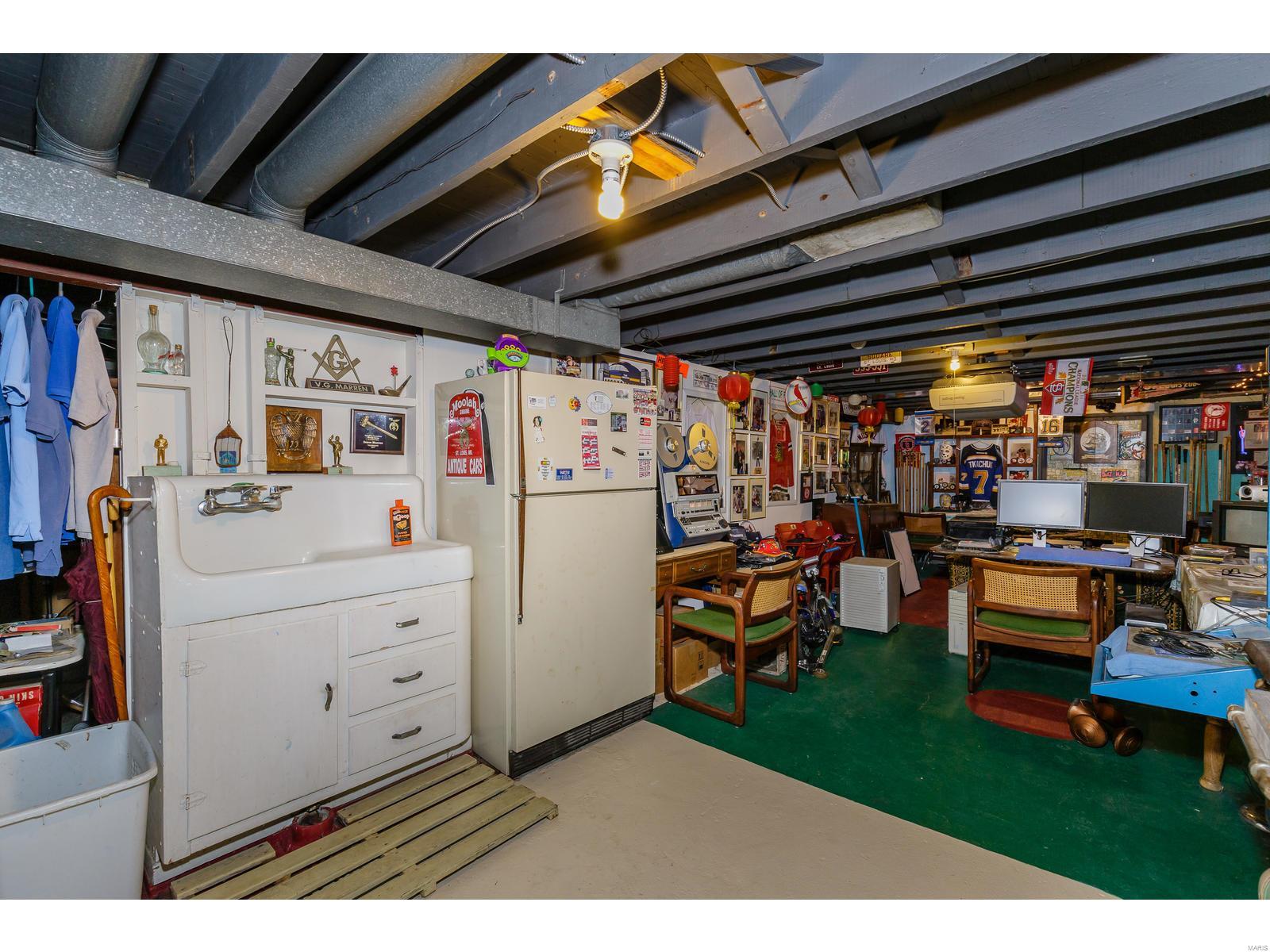 Columbia Macklind Heights Add - Residential