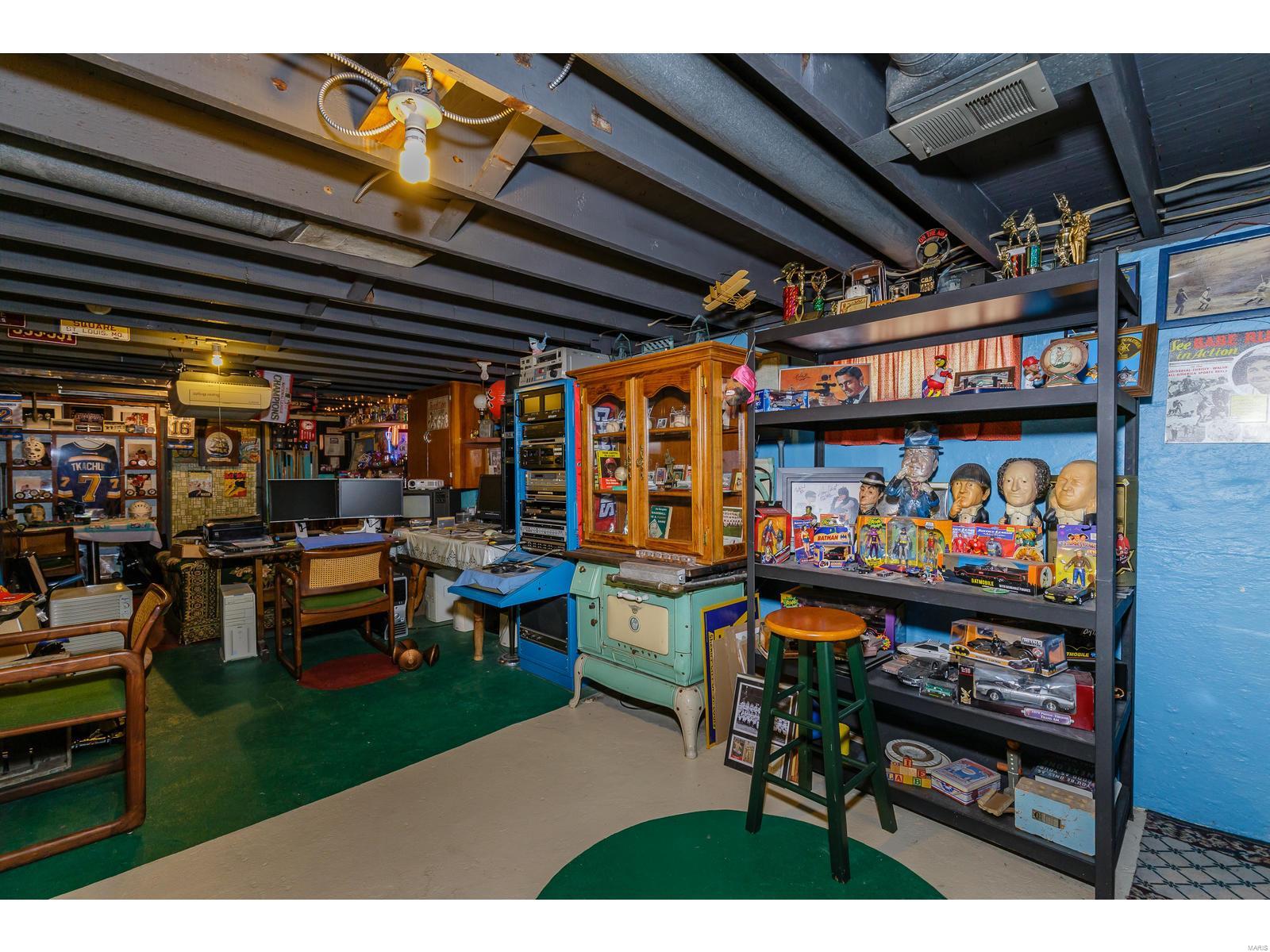 Columbia Macklind Heights Add - Residential