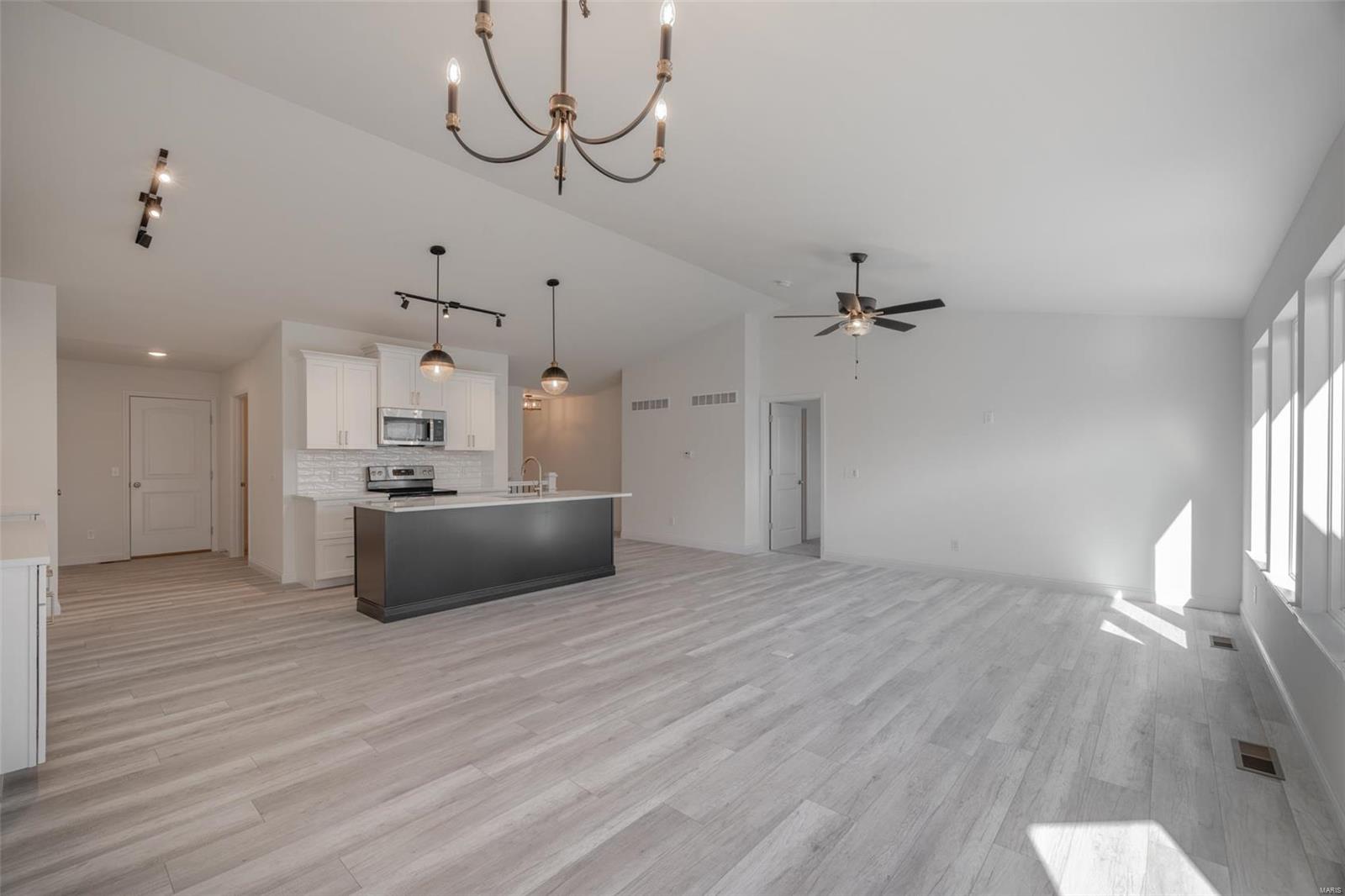 AUBURN MEADOWS - Residential