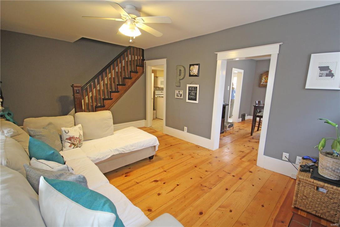 Foys Ivanhoe Add - Residential