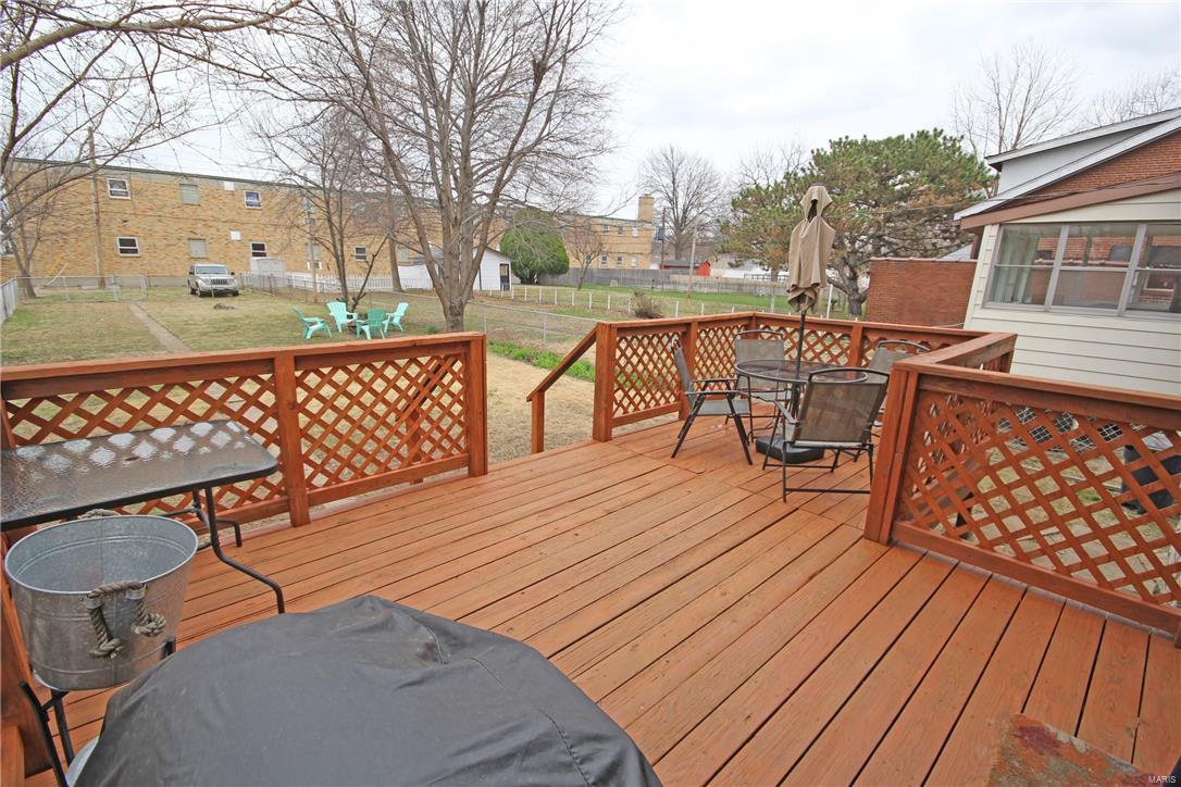 Foys Ivanhoe Add - Residential