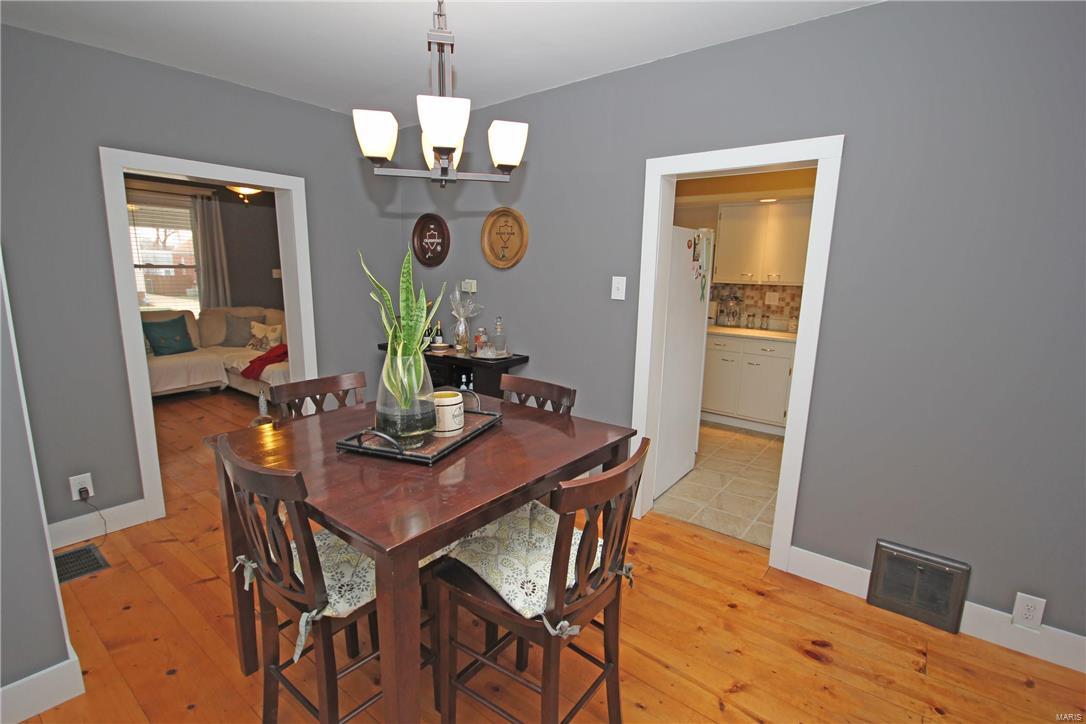 Foys Ivanhoe Add - Residential