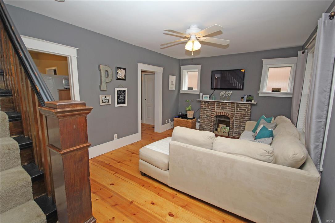 Foys Ivanhoe Add - Residential