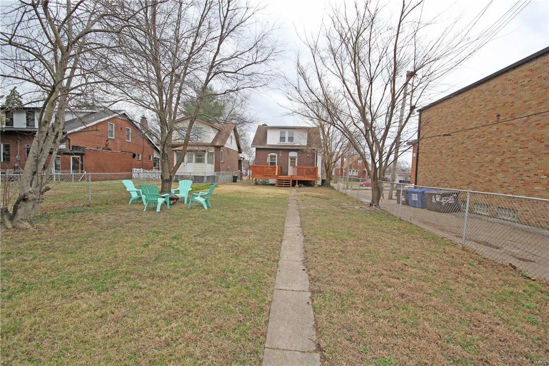 Foys Ivanhoe Add - Residential