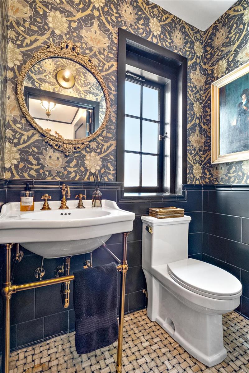 University Hills - Residential