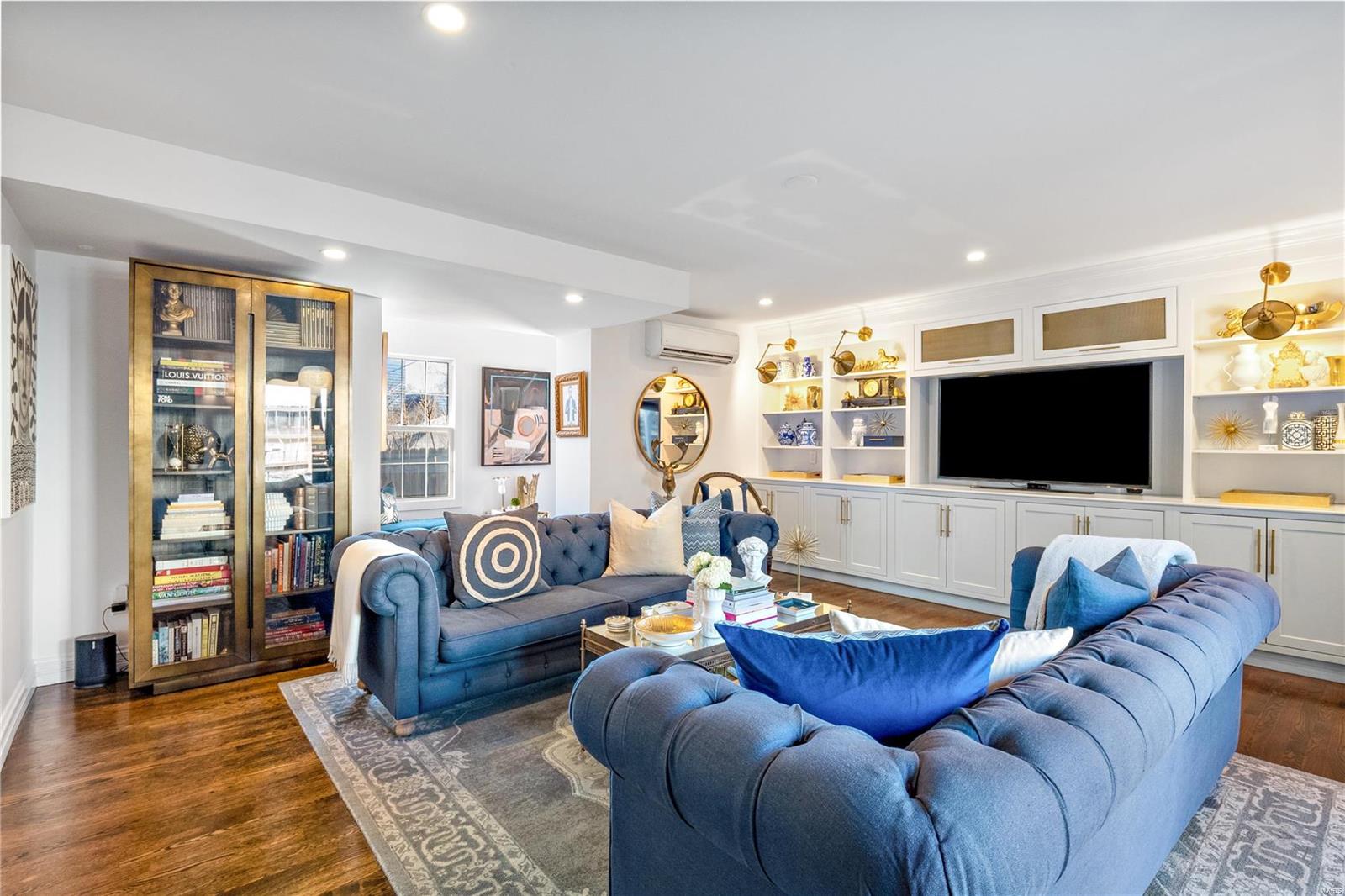 University Hills - Residential