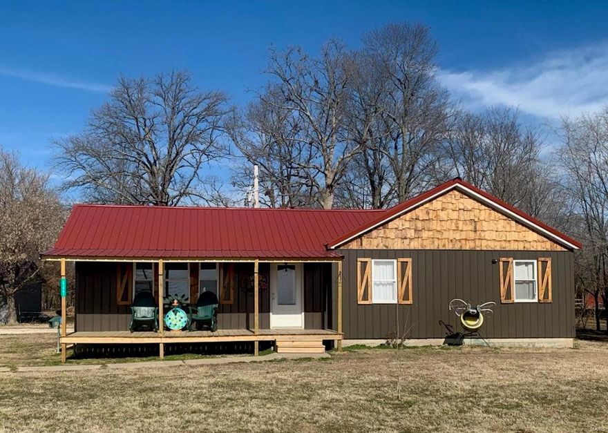 This house checks all the blocks! 3 bed/2 Bath newly remolded home on just over 5 acres with a huge 60x36 partially finished shop that could easily be turned into living space. You are just a short drive or ATV ride away from great hunting and fishing also as the property borders Duck Creek Conservation Area on 2 sides and Mingo is only minutes away. property has fencing great for horses or other livestock and has other outbuildings for plenty of storage. Call to set up a private showing.