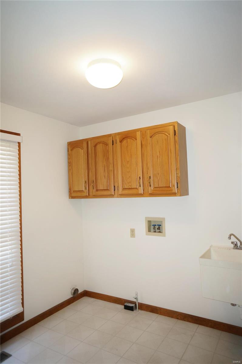 Christopher Winds - Residential