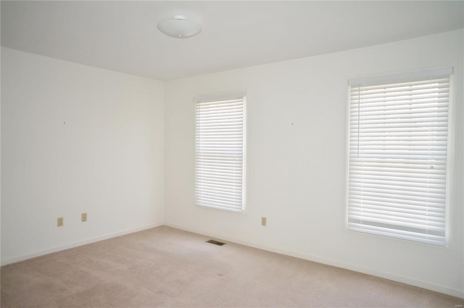 Christopher Winds - Residential