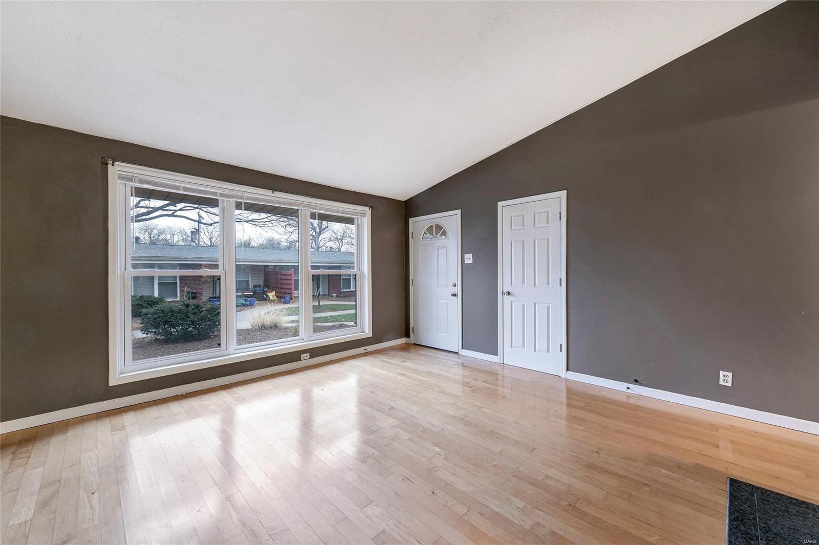 Oakbrook Forest Condo - Residential