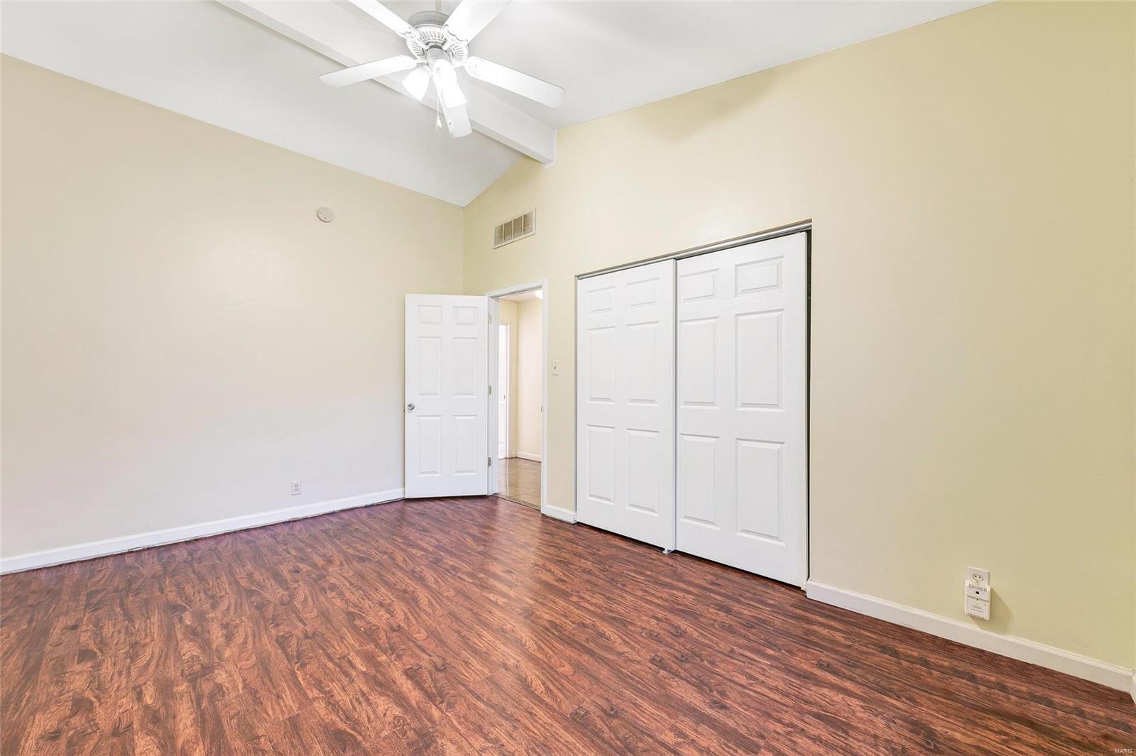 Oakbrook Forest Condo - Residential