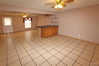 Country Club Manor - Residential