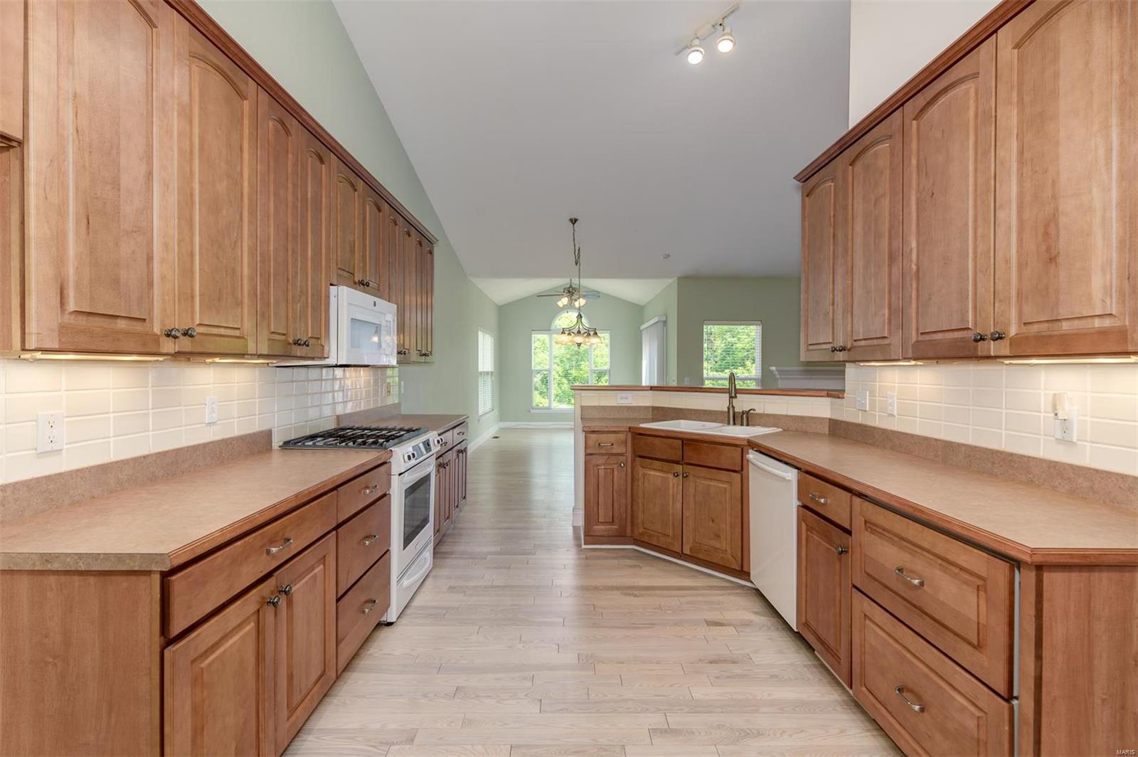 Lauren Estates - Residential