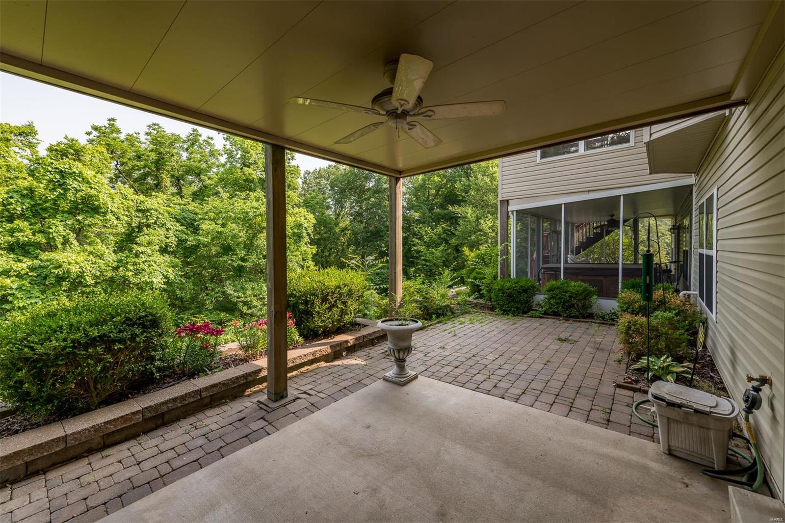 Lauren Estates - Residential