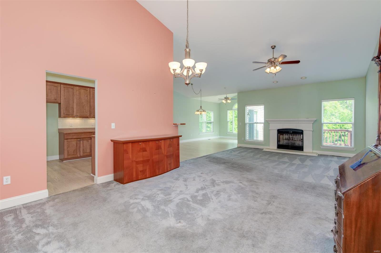 Lauren Estates - Residential