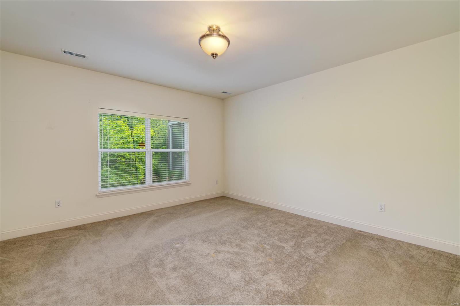 Lauren Estates - Residential