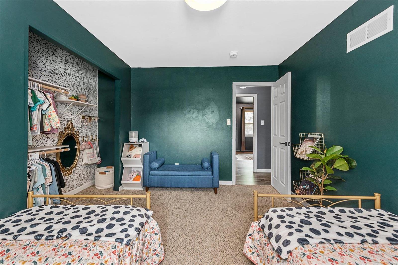 Longs - Residential