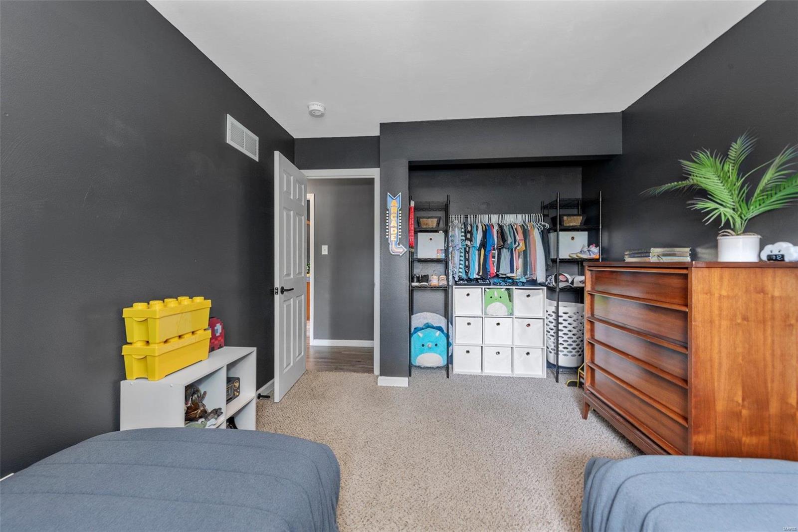 Longs - Residential