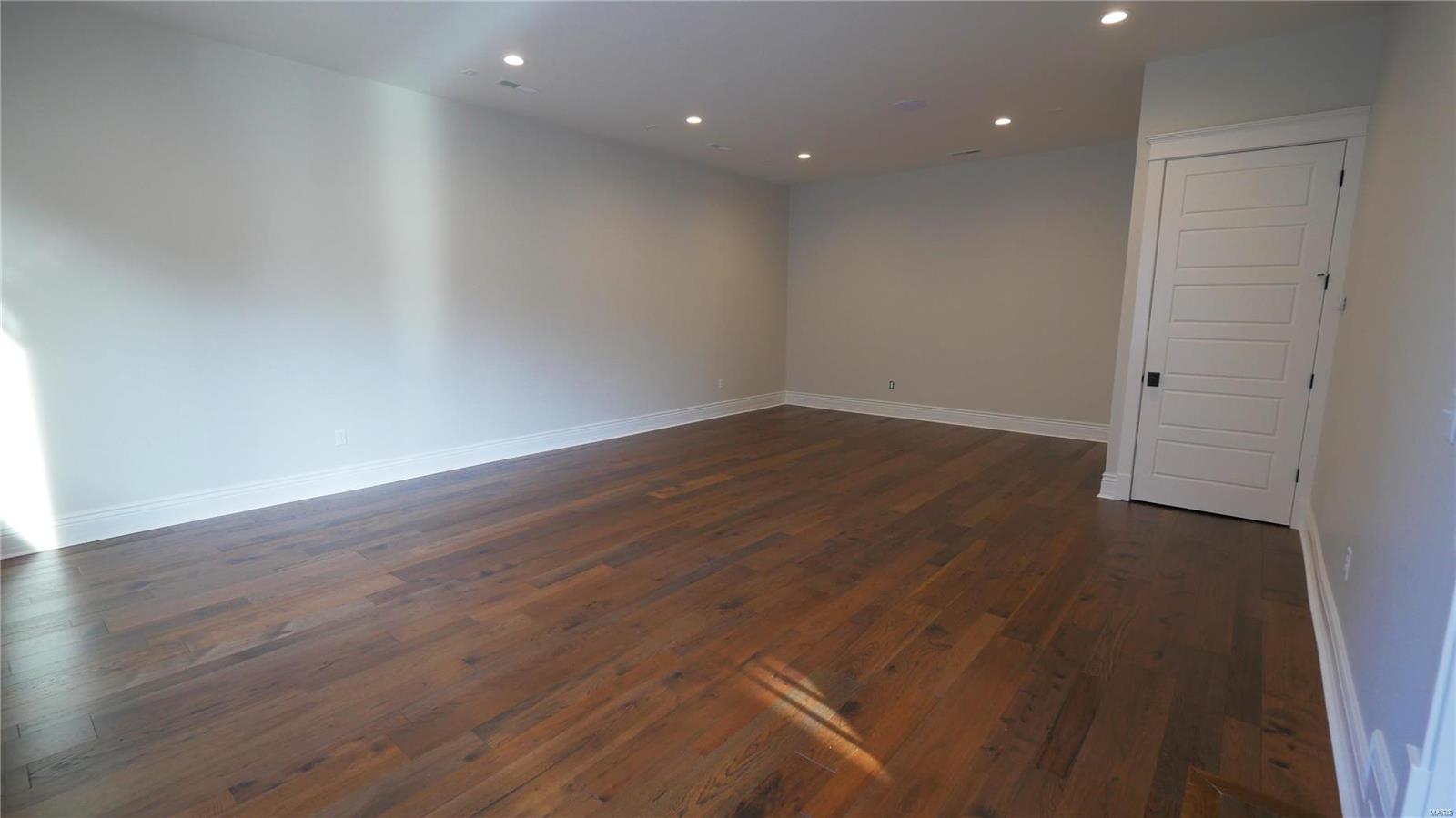 O T of Washington - Commercial Sale