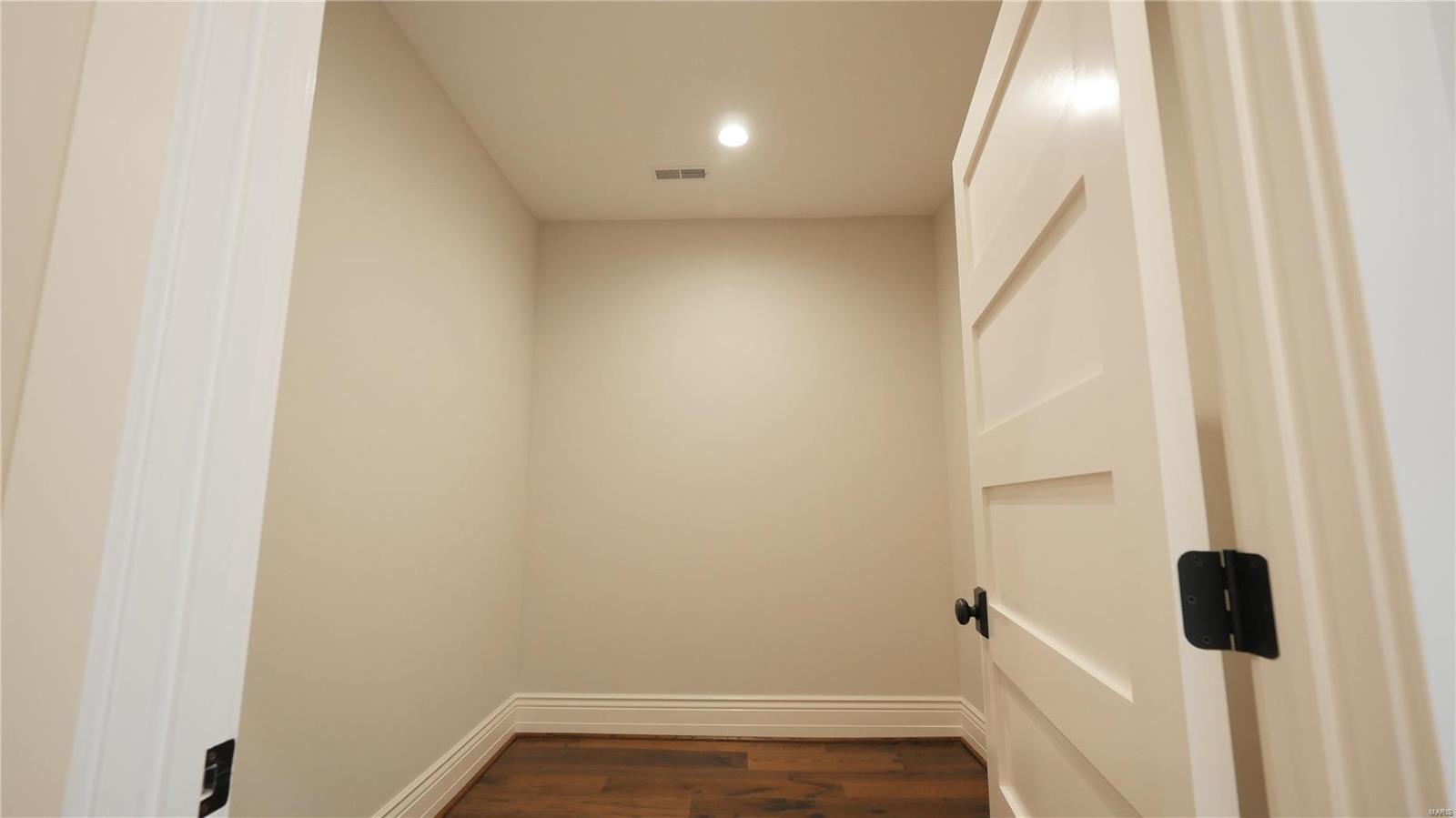 O T of Washington - Commercial Sale