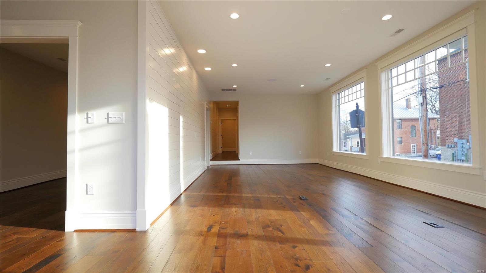 O T of Washington - Commercial Sale