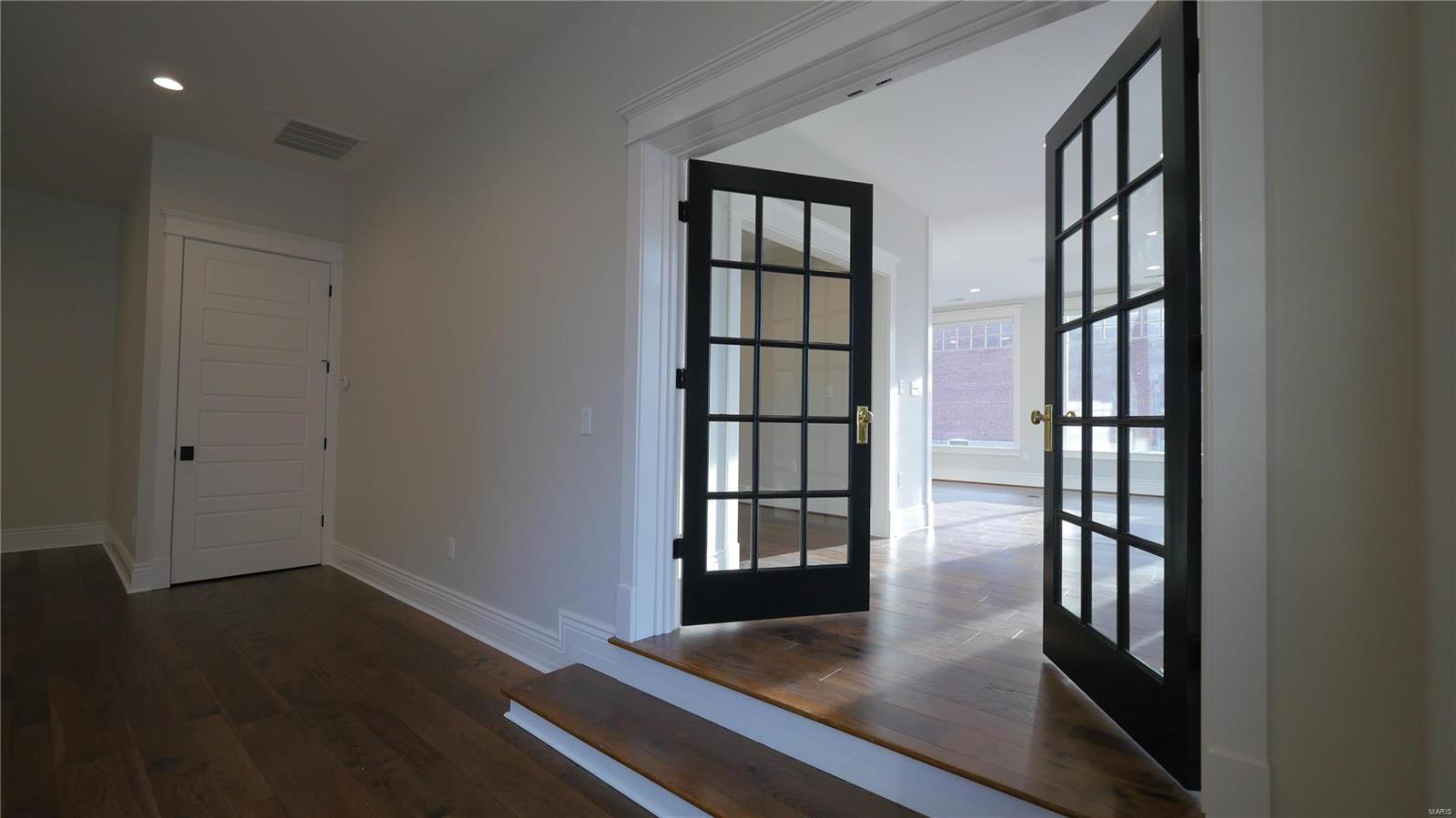 O T of Washington - Commercial Sale