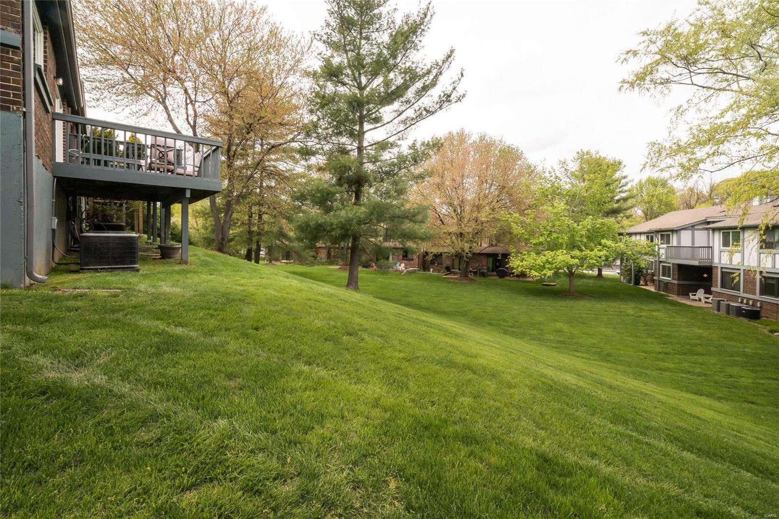 Royal Pines Condo Seventh - Residential