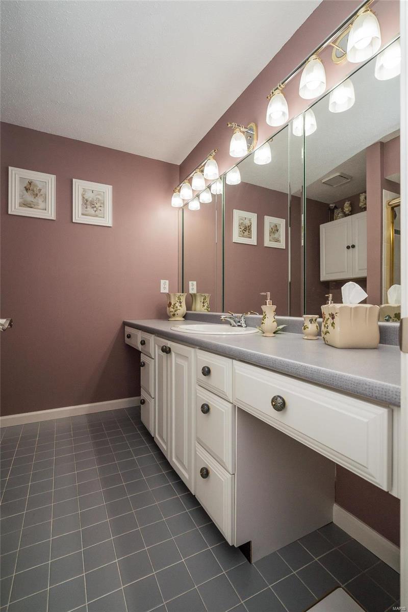 Royal Pines Condo Seventh - Residential