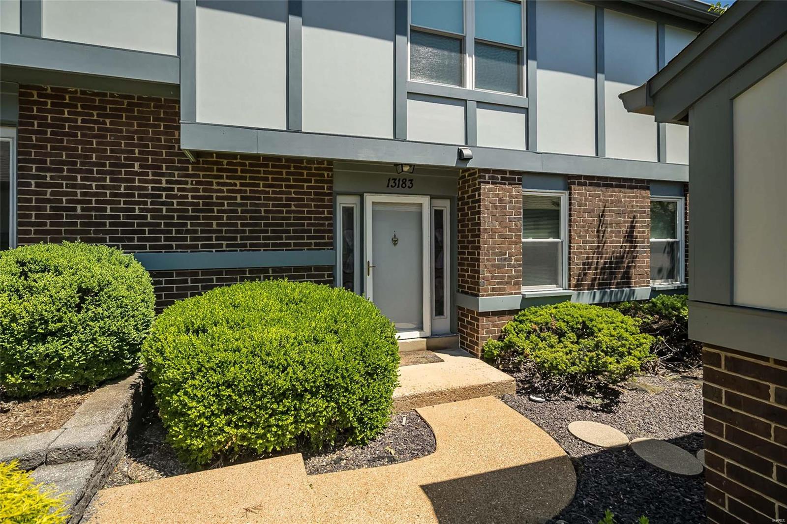 Royal Pines Condo Seventh - Residential