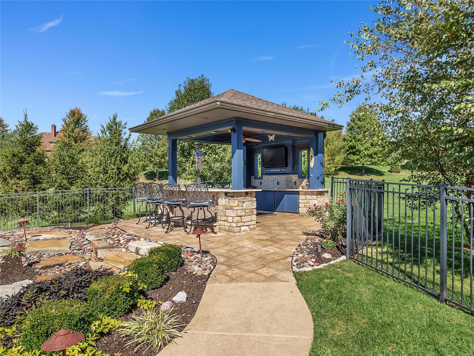 Devonworth - Residential