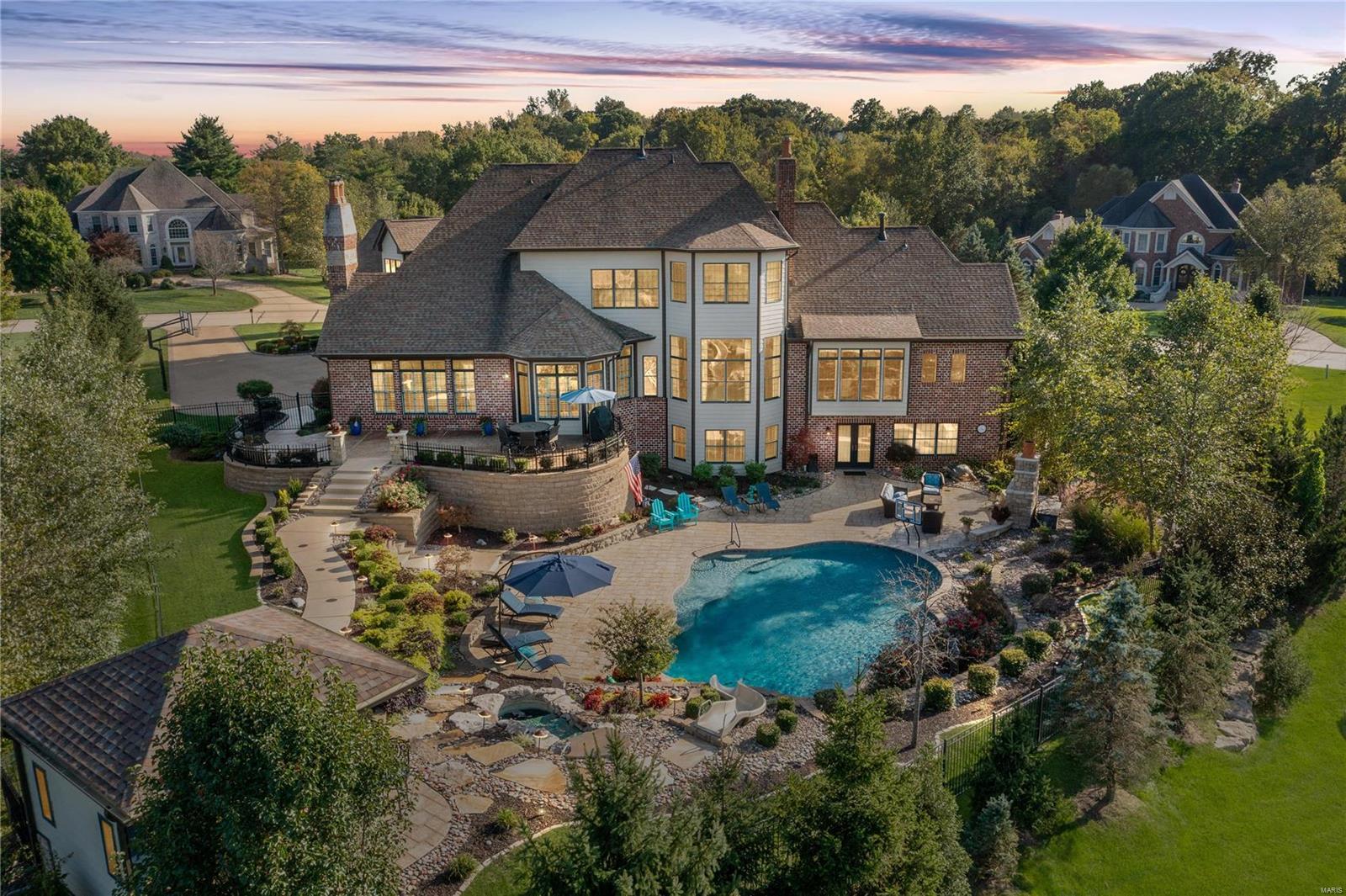 Devonworth - Residential