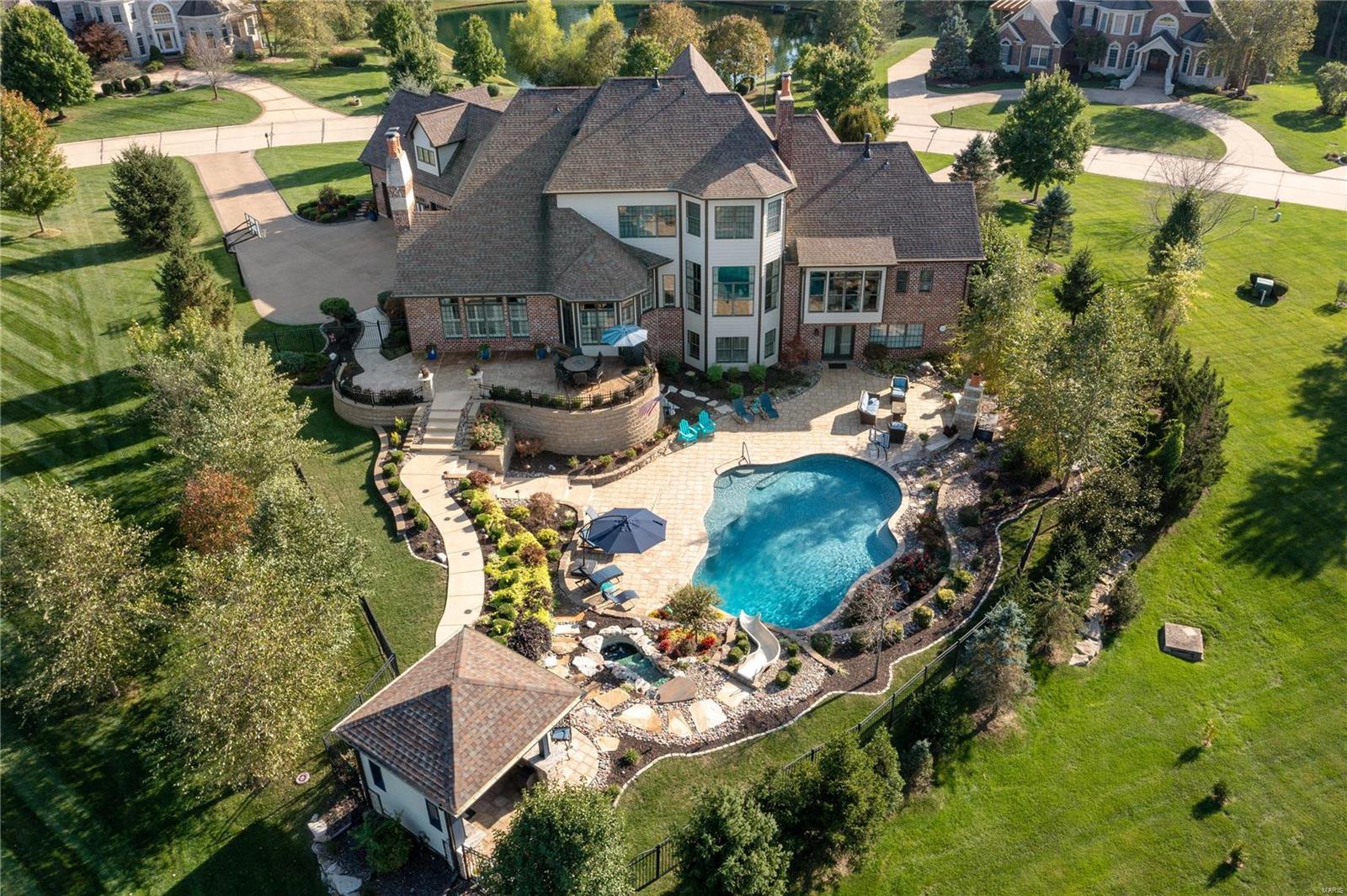 Devonworth - Residential