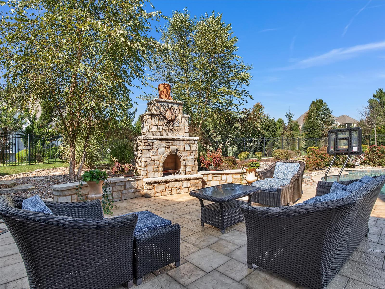 Devonworth - Residential